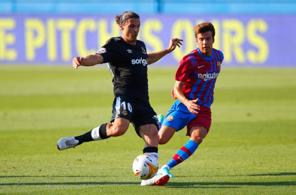 他们不仅接 他们不仅接