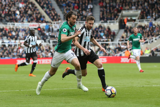 冷静而坚定 冷静而坚定